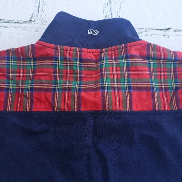 Vineyard Vines Pullover - Picture 9 of 11